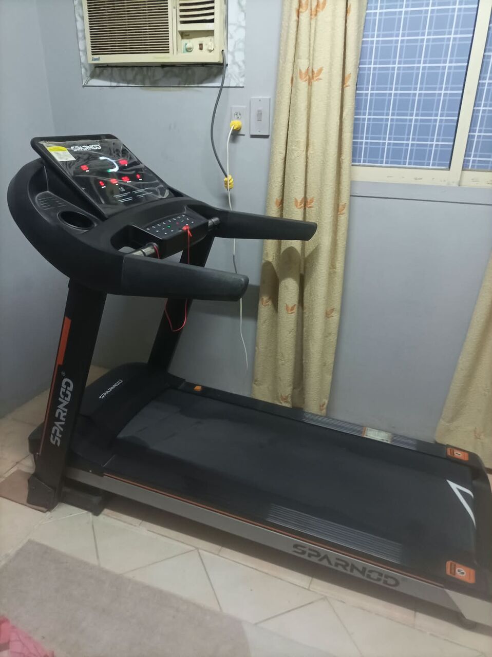 Al Tubaishi, Appliances, SAR 2100,  Sparnod Heavy-Duty Folding Treadmill For Sale &ndash; Excellent Condition