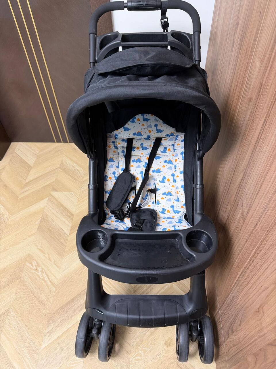 Muharraq, Baby & Kid Stuff, BHD 10,  Juniors Bailey Deluxe Baby Stroller