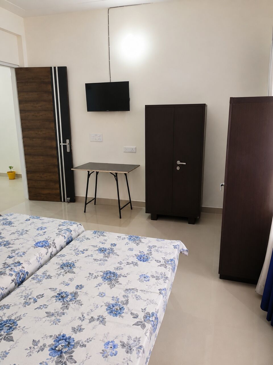 Gurugram, Apartments, Flats, Houses & Villas, INR 5000/month,  Furnished,  4 BR,  1840 Sq. Meter,  Shri Shyam PG In IMT Manesar  Gurgaon