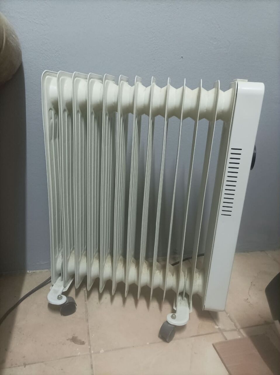 Dammam, Appliances, SAR 185,  Lawazim 2500W Oil Heater For Sale &ndash; Excellent Condition