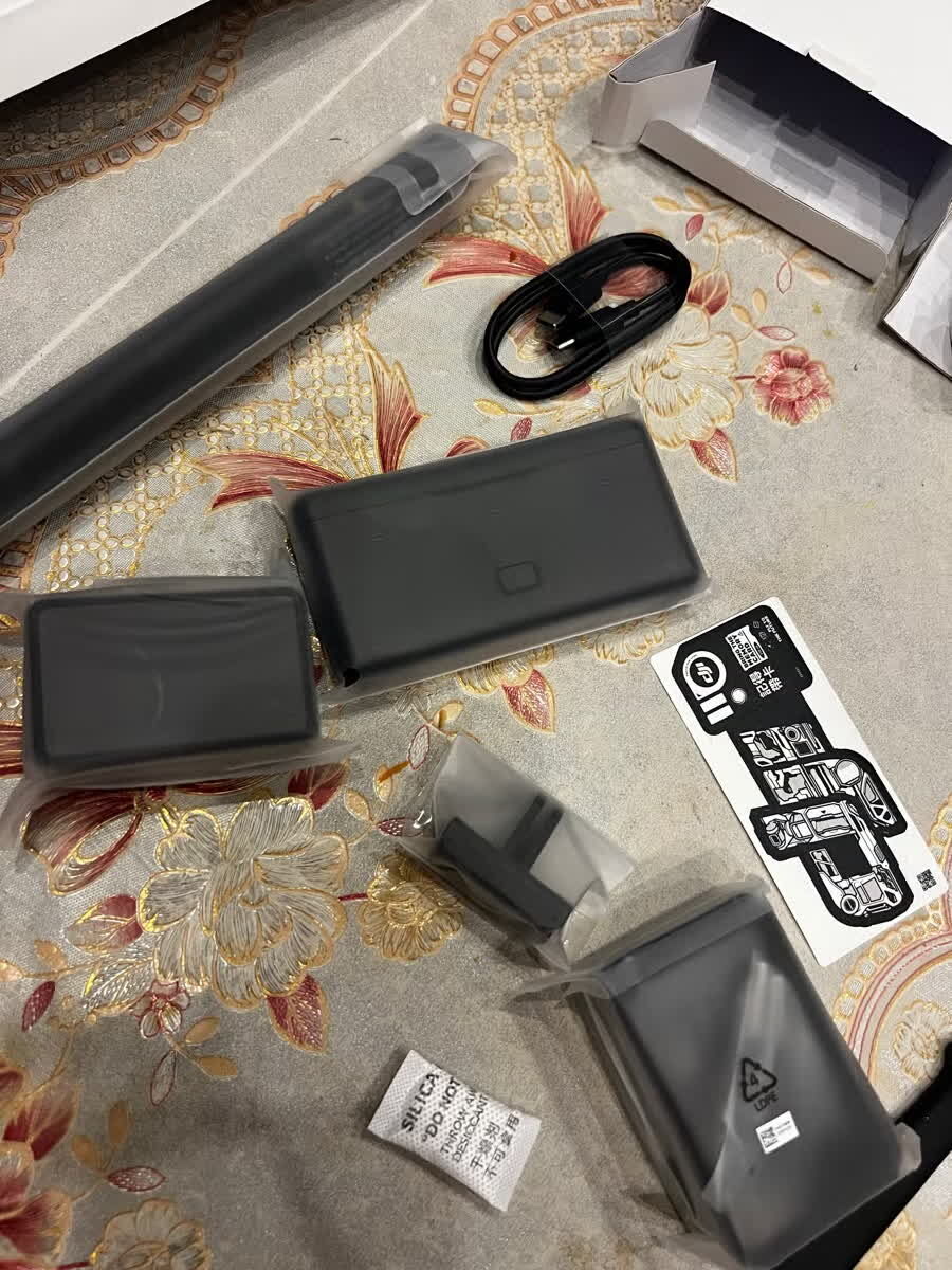 Riyadh, Electronics, SAR 1800,  Osmo Action 6 Adventure Combo, Action Camera With 1/1.1&Prime; Square Sensor Excellent Condition