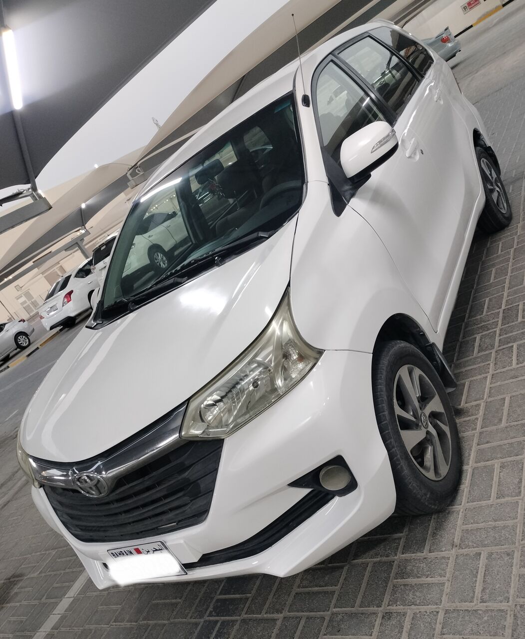 Manama, Vehicles, Cars & Trucks , Toyota Avanza,  2016,  Automatic,  277000 KM,