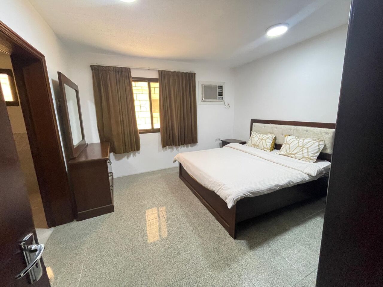 Segaya, Apartments, Flats, Houses & Villas, BHD 280/month,  2 BR,  2 Bedroom In Segaya With Ewa Fully Furnished