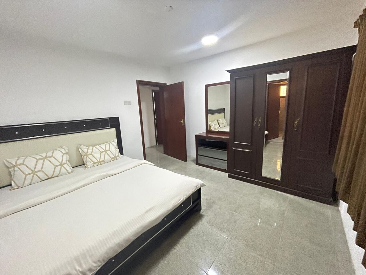 Segaya, Apartments, Flats, Houses & Villas, BHD 280/month,  2 BR,  2 Bedroom In Segaya With Ewa Fully Furnished