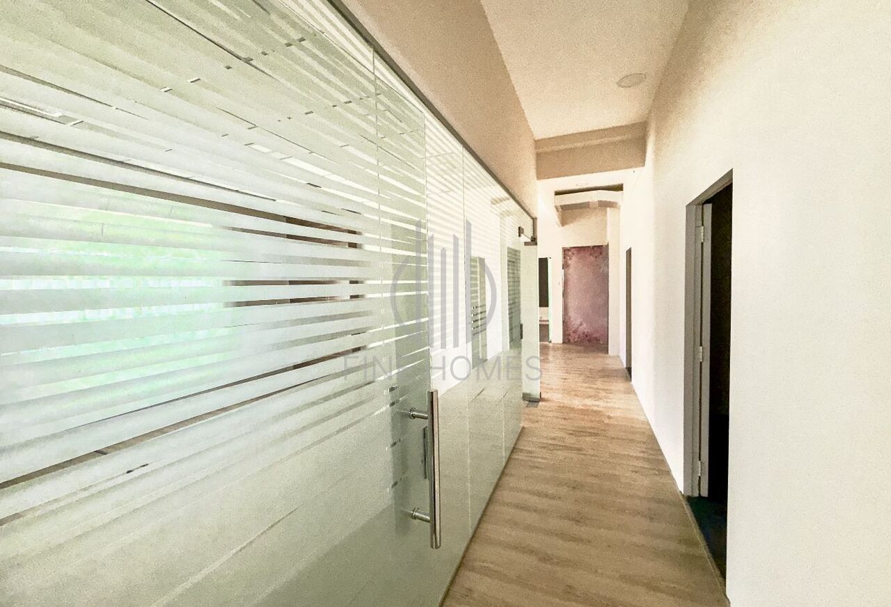 Manama, Offices, BHD 1200,  240 Sq. Meter,  OFFICE | 240 SQM | CLINIC OR CORPORATE USE