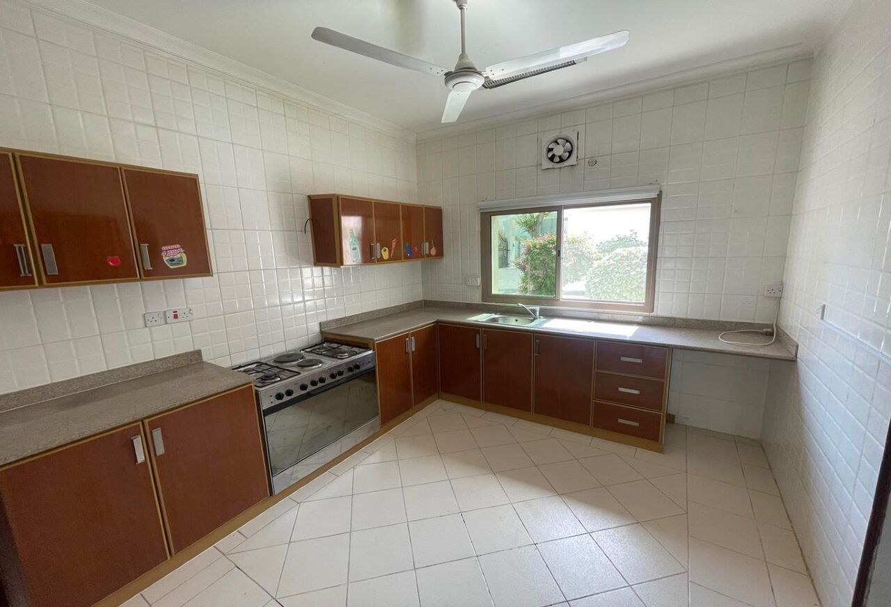 Saar, Villas, BHD 600,  Inclusive Compound Villa With Affordable Rent