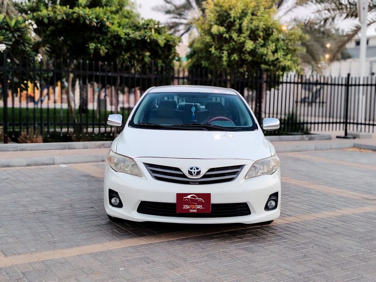 Muharraq, Vehicles, Cars & Trucks , BHD 1,  Toyota Corolla,  2013,  Automatic,  400000 KM,