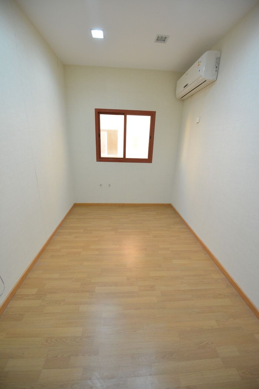 Manama, Offices, BHD 350,  220 Sq. Meter,  Office Flats For Rent In Central Manama &ndash; Gufool Area
