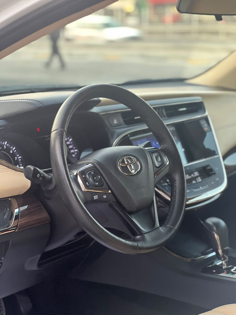 Riffa, Vehicles, Cars & Trucks , BHD 5800,  TOYOTA AVALON XLE 2015 WHITE,  2015,  Automatic,  99000 KM,