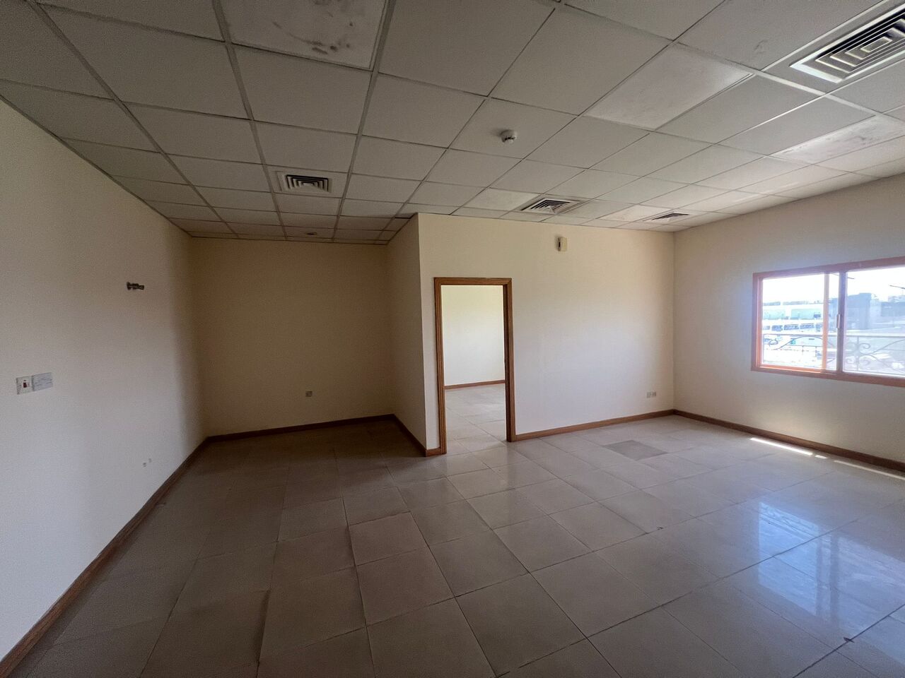 Zinj, Offices, BHD 350,  90 Sq. Meter,  Perfect Office For Rent In Zinj &ndash; City View | Near Segaya Plaza