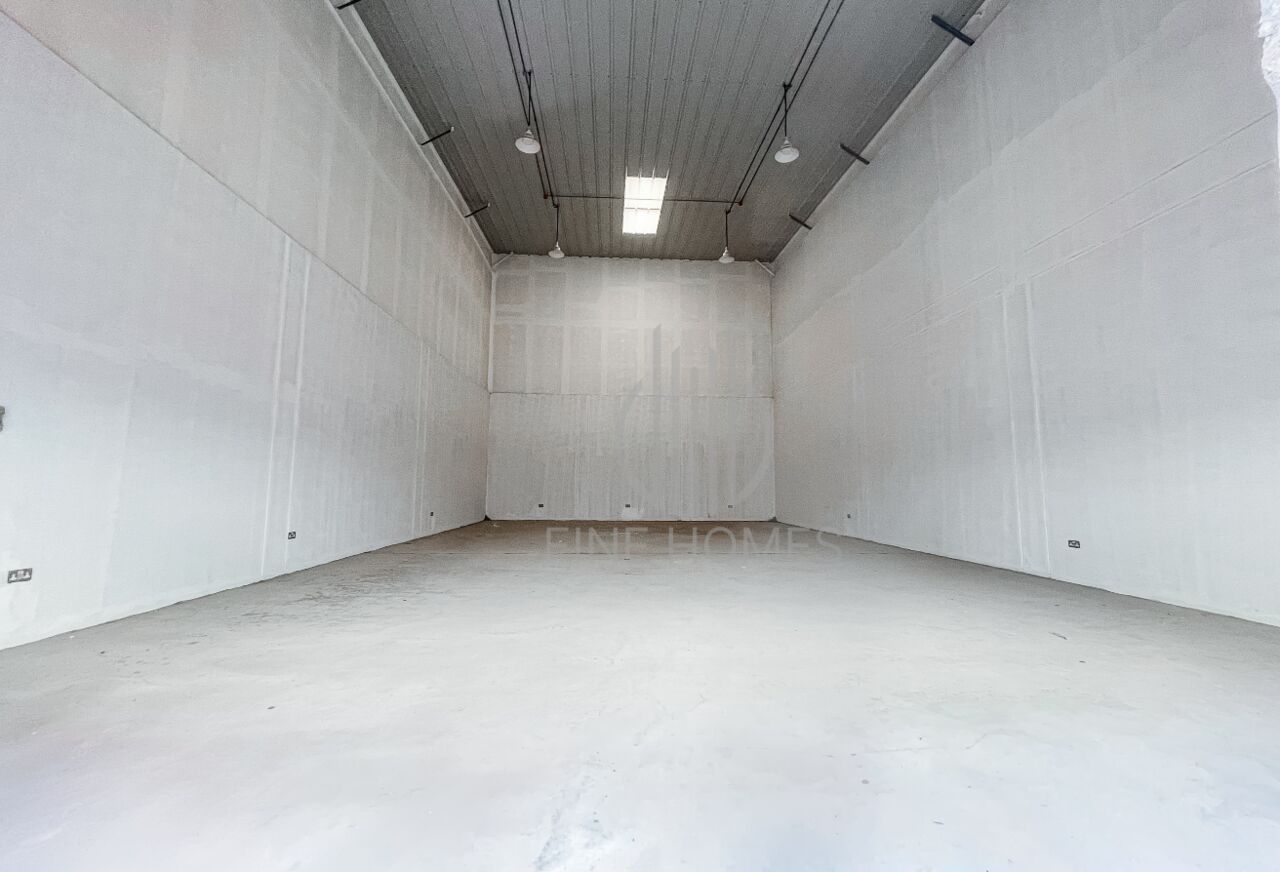 Hidd, Warehouses, BHD 450,  Brand New |150 SQM | 10M Height | 50KW Power