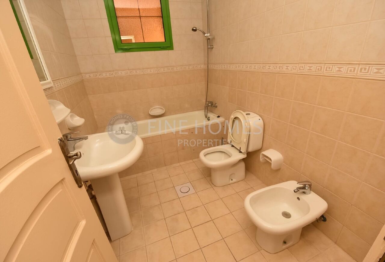 Manama, Villas, BHD 630,  VILLA TYPE | SPACIOUS | COMPOUND