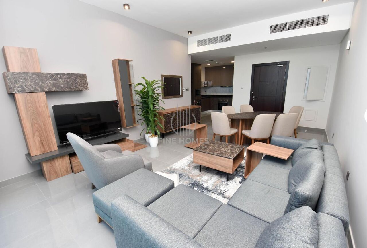 Manama, Apartments, Flats, Houses & Villas, BHD 350/month,  1 BR,  SPACIOUS | LUXURY | HEART OF CITY