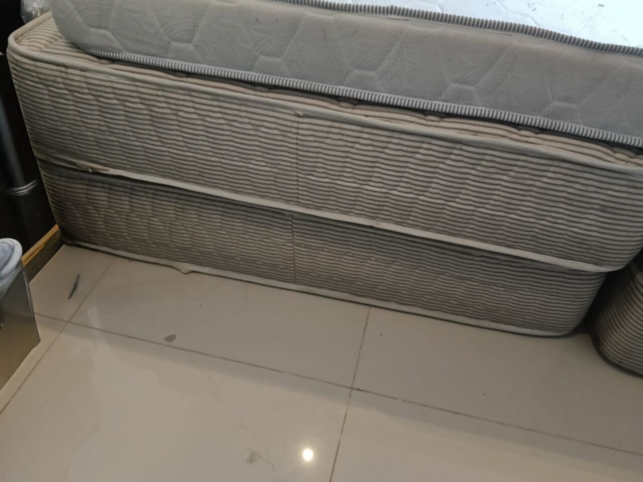 Isa Town, Appliances, BHD 80,  Home Furniture And Appliances Sell