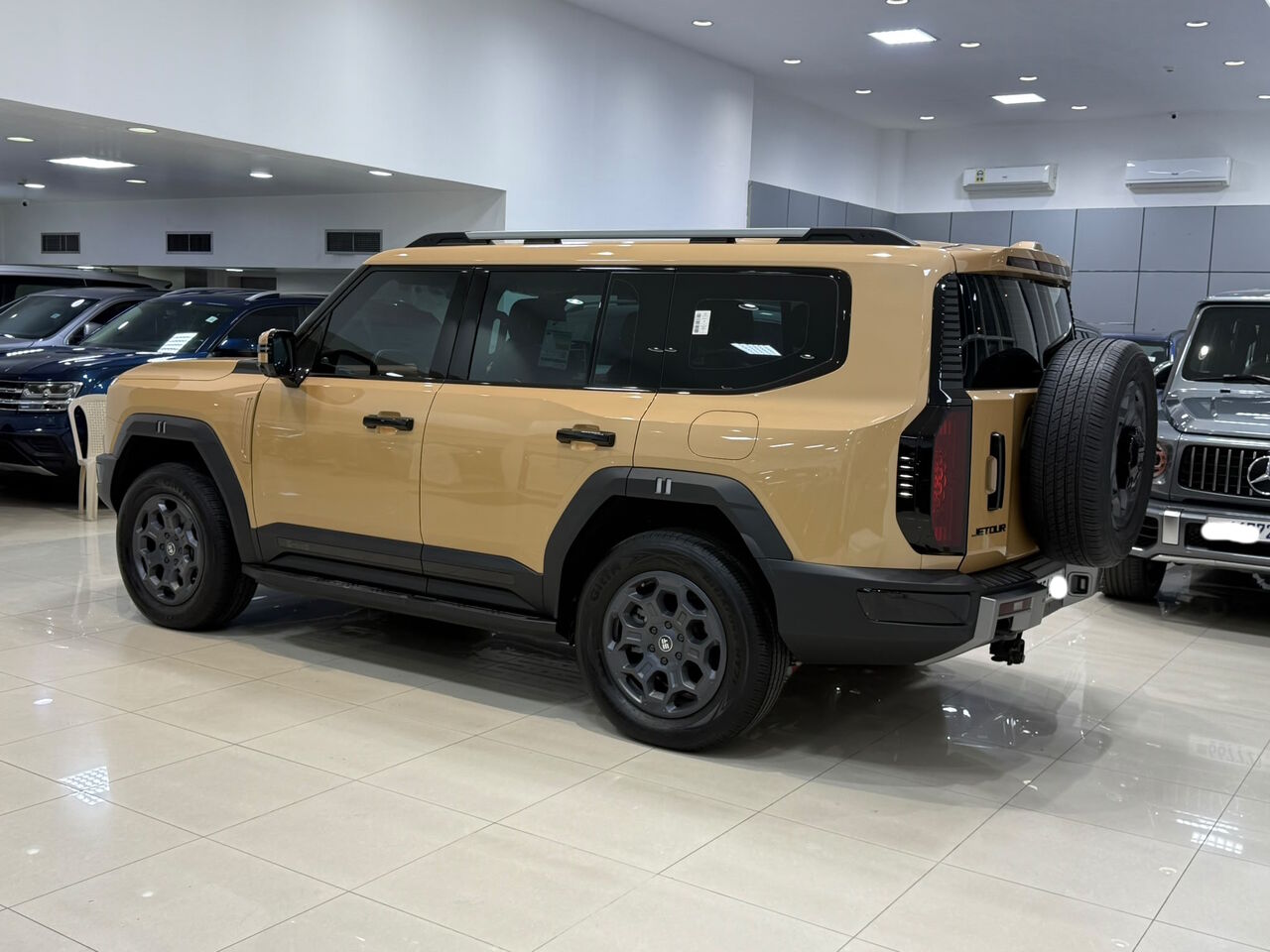 Manama, Vehicles, Cars & Trucks , BHD 19900,  Jetour G-700,  2026,  Automatic,  1300 KM,   /  (Brown)