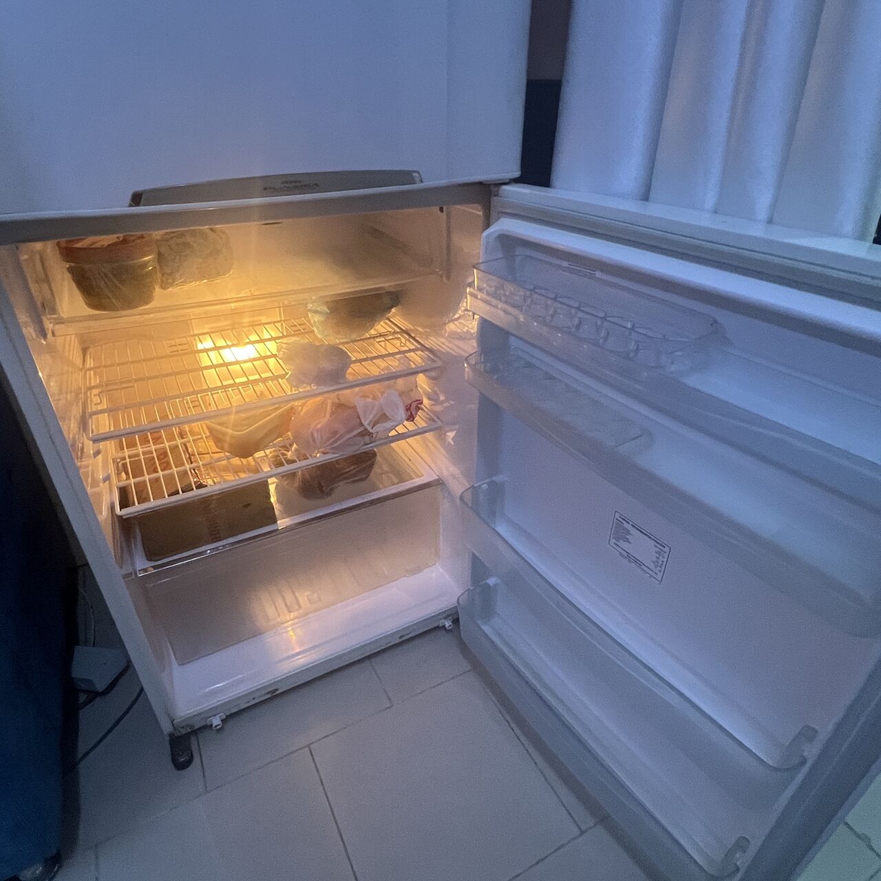 Dammam, Household Items, SAR 700,  TOSHIBA Refrigerator