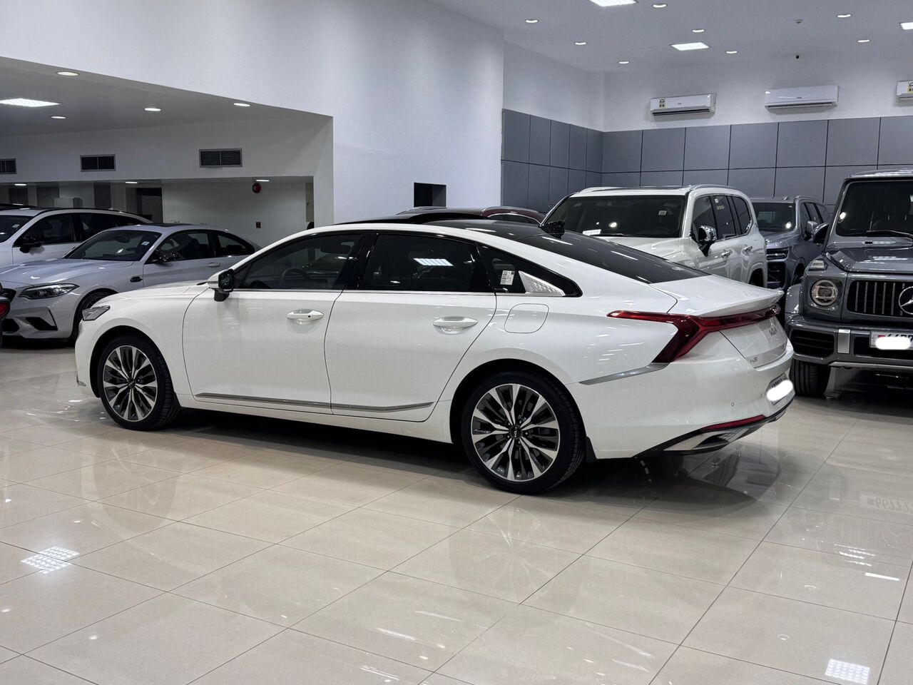Manama, Vehicles, Cars & Trucks , BHD 19900,  Kia K8,  2024,  Automatic,  14550 KM,   /  (White)