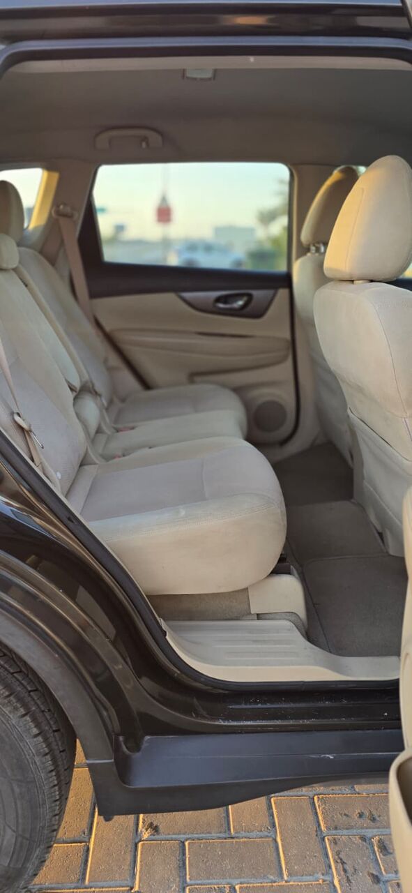 Al Seef, Vehicles, Cars & Trucks , BHD 3000,  Nissan X-Trail,  2015,  Automatic,  184000 KM,   In Mint Conditions, Owner Left