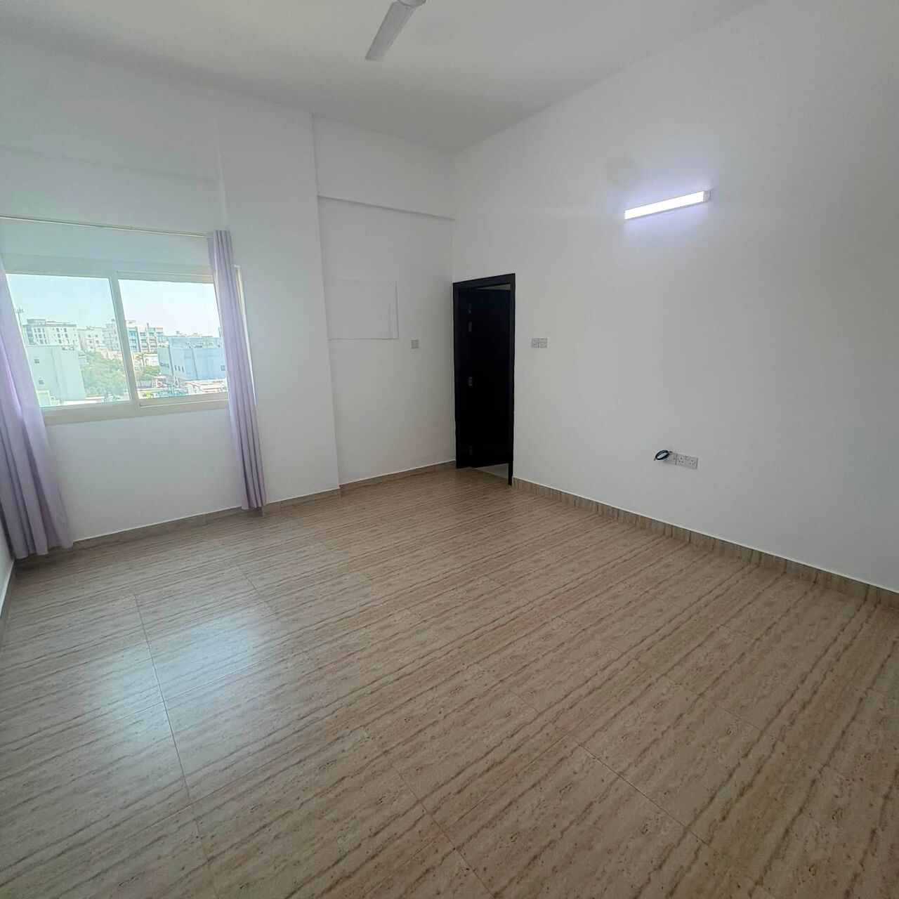 Adliya, Housing Exchanges, BHD 300/month,  2 BR,  140 Sq. Meter,  UNLIMITED EWA Big 2 Bed Room Apartment In New Energy Efficient Building Next To Ahli Unite