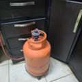 SAR 300,  Gas Cylinder & Burner