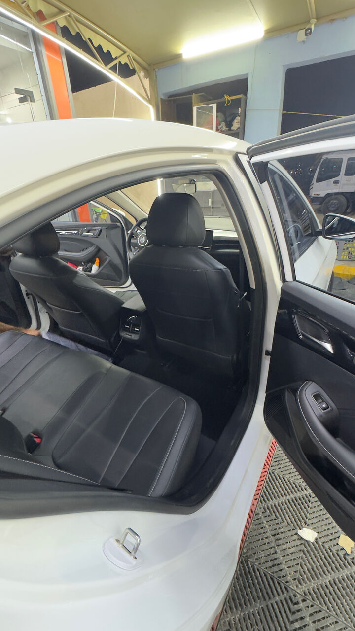 Dhahrat Laban, Vehicles, Cars & Trucks , SAR 11000,  MG 5,  2025,  Automatic,  47500 KM,  Car Sale