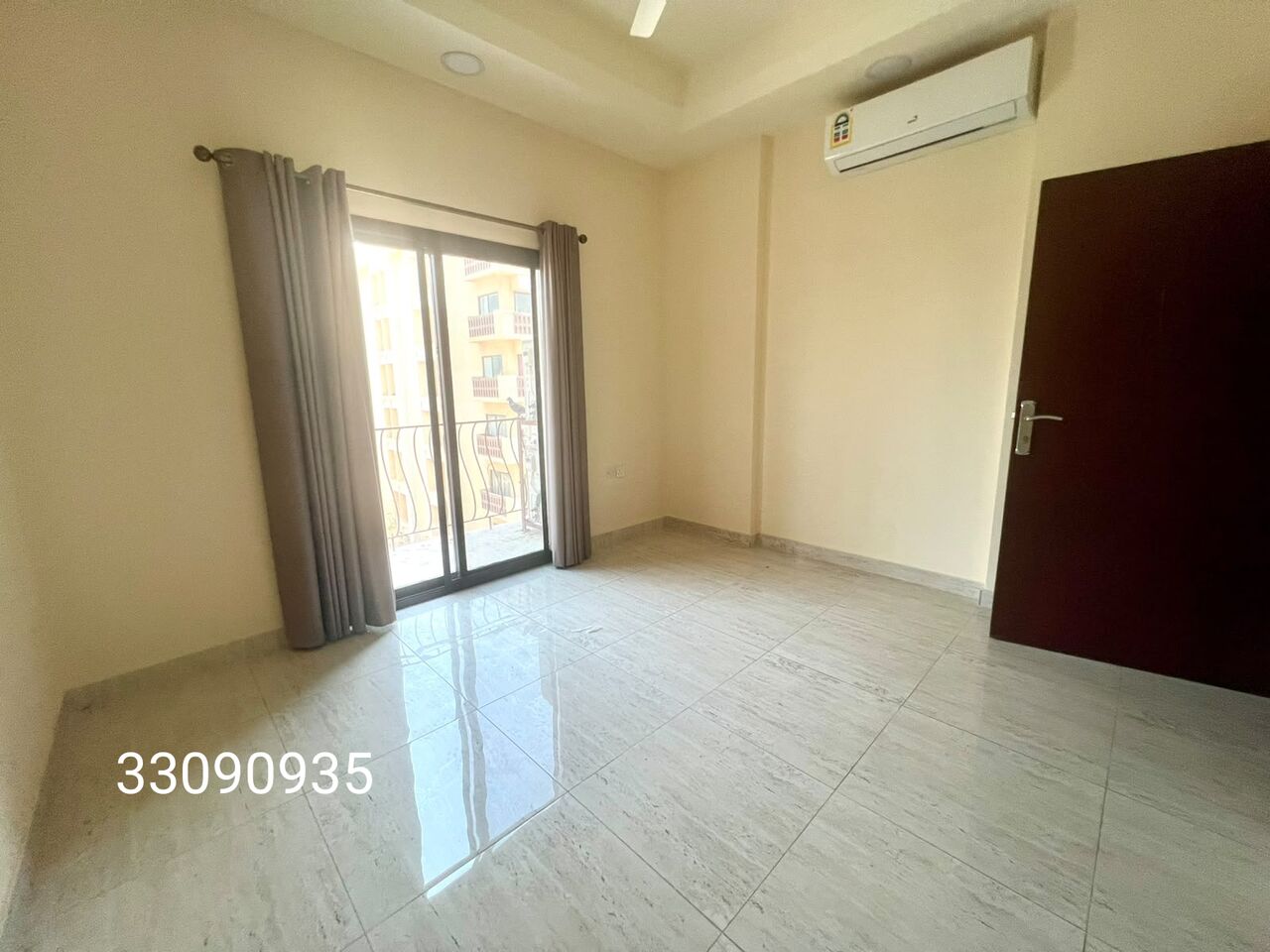 Manama, Apartments, Flats, Houses & Villas, BHD 250/month,  2 BR,  2bhk | Closed Kitchen|semi Furnished For 250bd With EWA