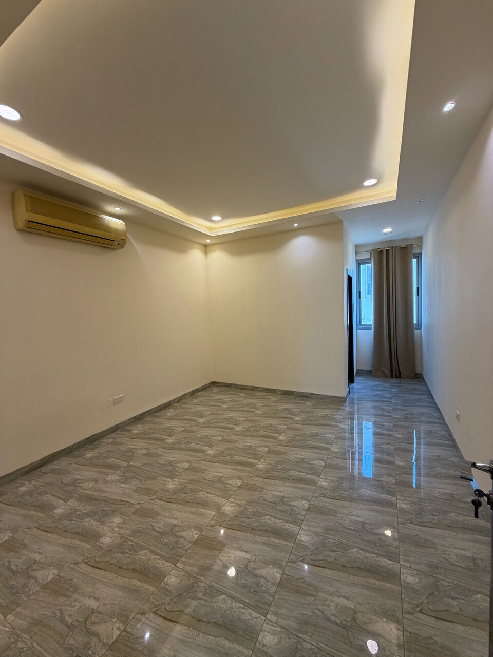 Tubli, Apartments, Flats, Houses & Villas, BHD 250/month,  2 BR,  🏠 SPACIOUS 2 BHK SEMI-FURNISHED FLAT FOR RENT