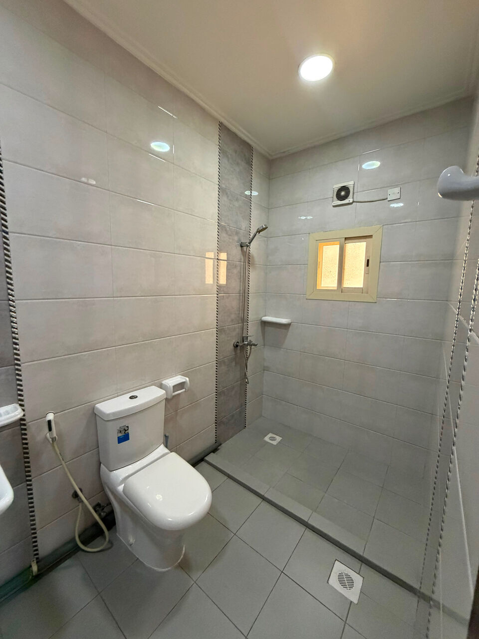 Tubli, Apartments, Flats, Houses & Villas, BHD 190/year,  1 BR,  Fully Furnished Studio Flat For Rent