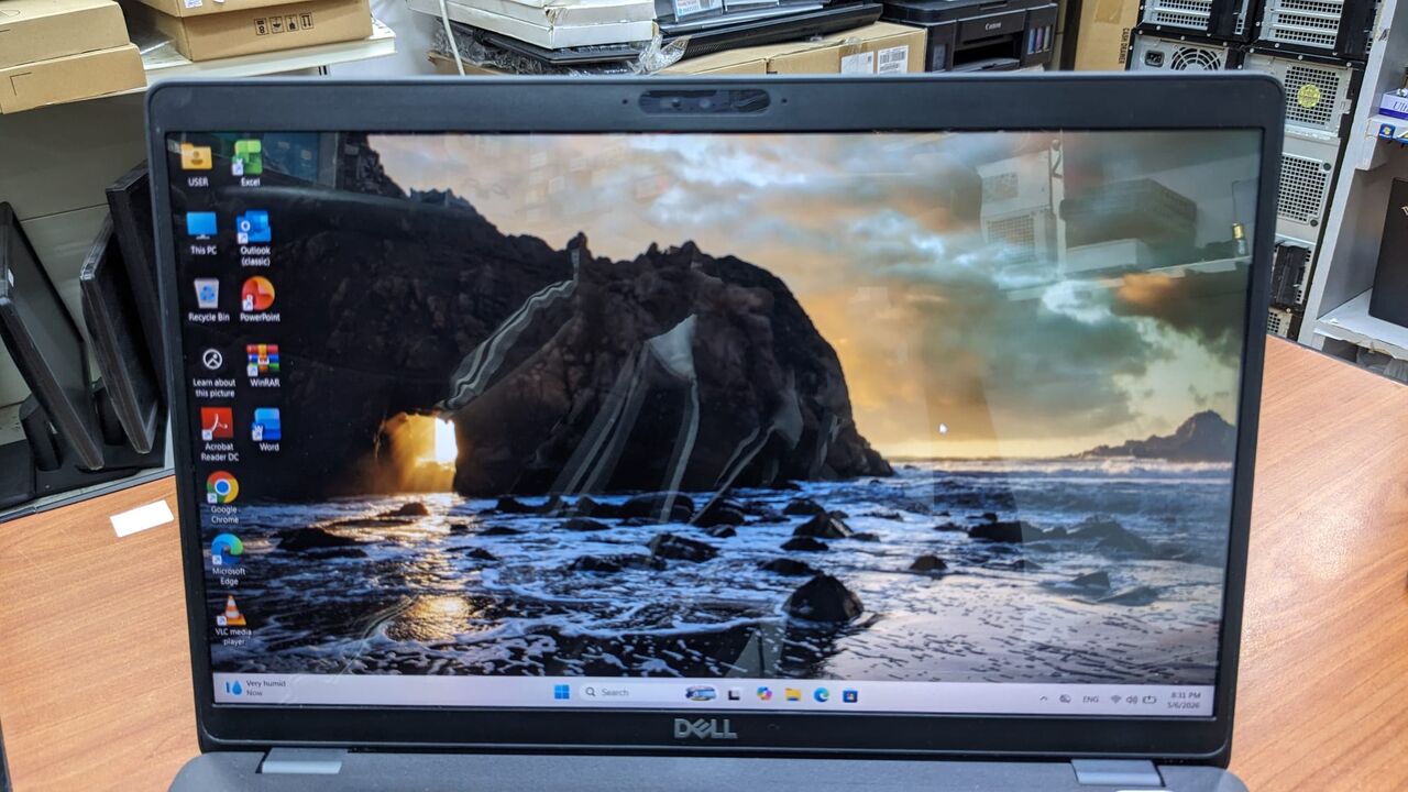 Manama, Computers, BHD 149,  DELL Workstation Core I7 (H Processor) 2GB Graphic (Total 10 GB) 16GB Ram 15.6" Display