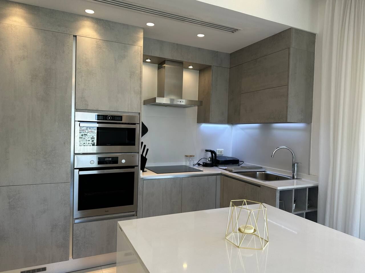 Abdoun, Apartments, Flats, Houses & Villas, JOD 12000/year,  Furnished,  1 BR,  Furnished Apartment For Rent | Abdoun