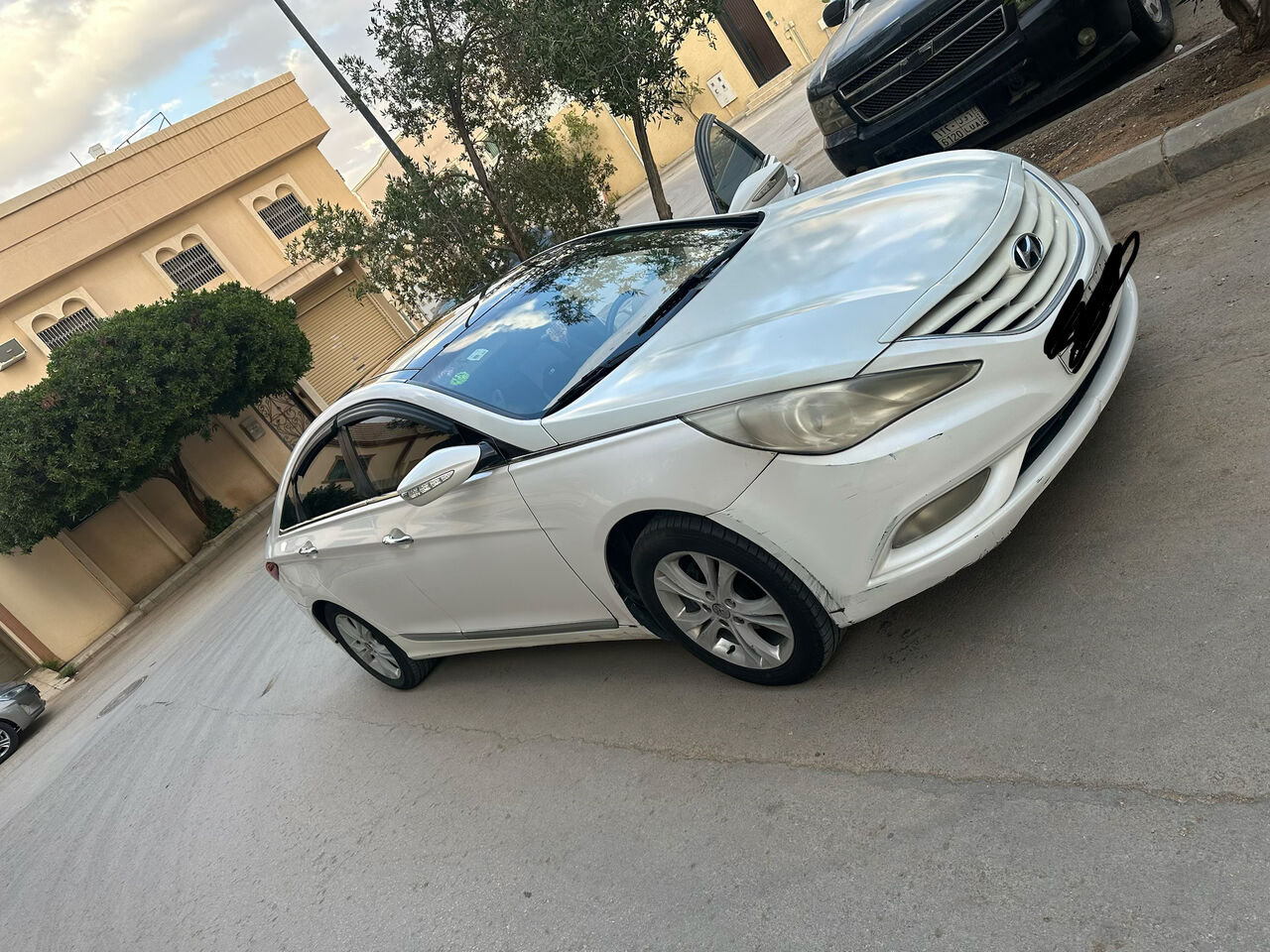Riyadh, Vehicles, Cars & Trucks , SAR 20000,  Hyundai Sonata,  2012,  Automatic,  390 KM,  Sonata  Full Option