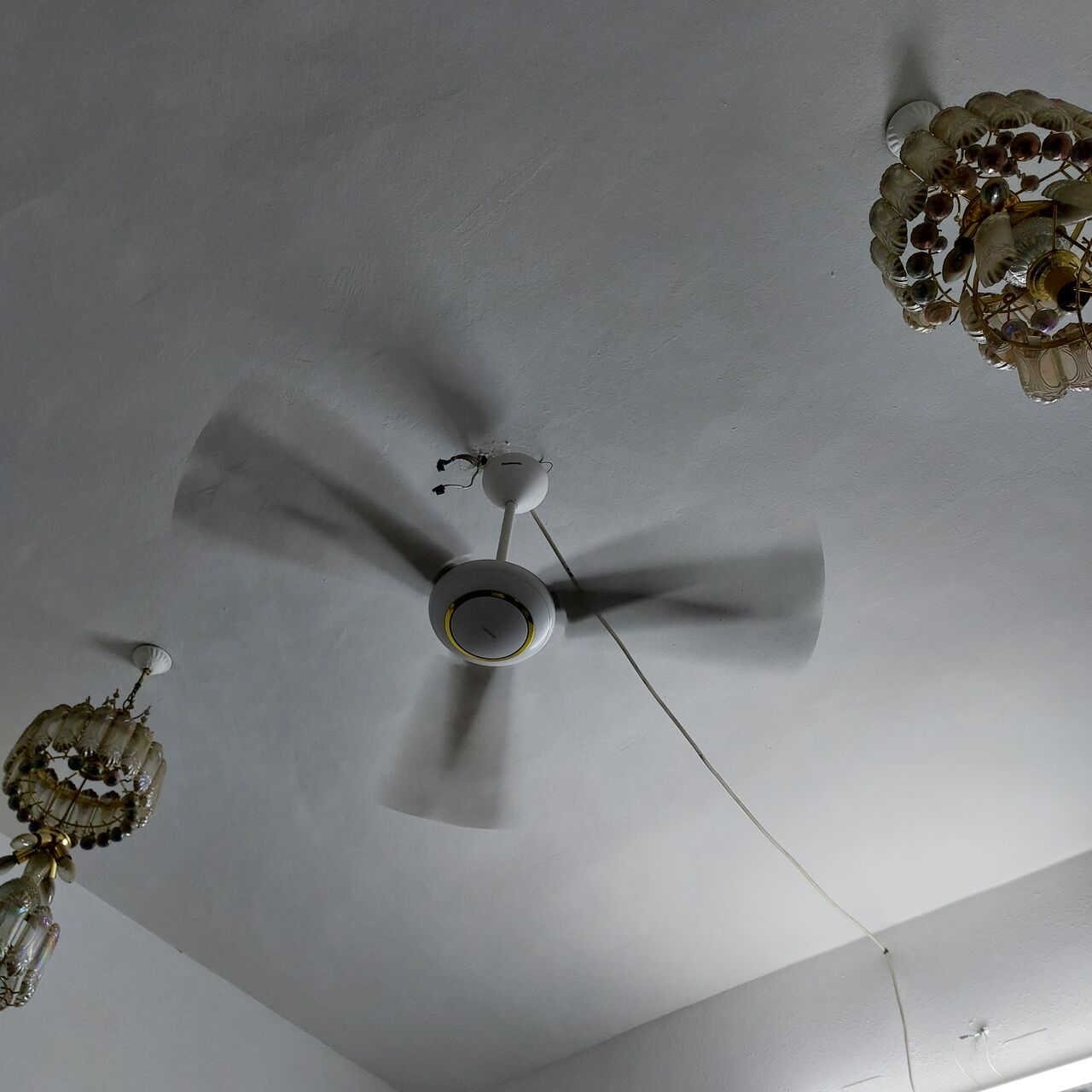 Al Wizarat, Appliances, Ceiling Fans 110v & A/c , Rice Cooker For Sales.