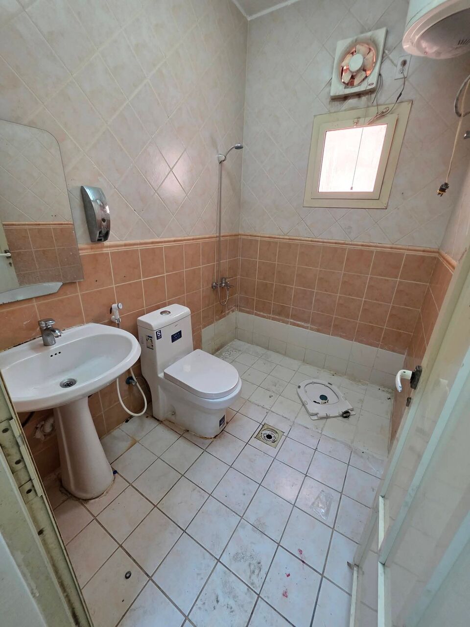 Khobar, Apartments, Flats, Houses & Villas, 4 BR,  🏠 SAR 22,600/YEAR | VERY SPACIOUS 4-BEDROOM FAMILY APARTMENT | AL-BAYOUNIYAH – AL KHOBAR
