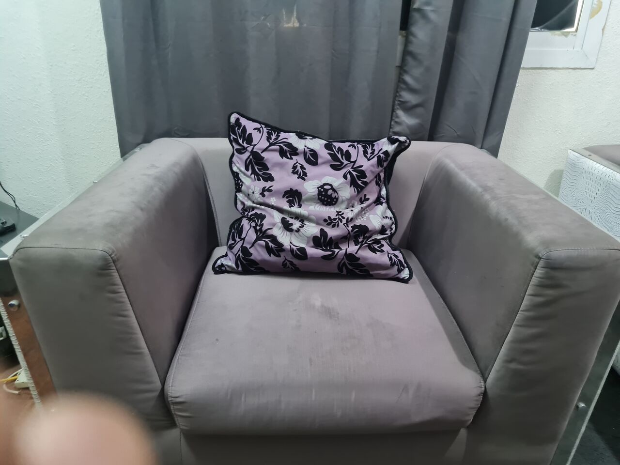 Jubail, Furniture, Sofa, Dining Table
