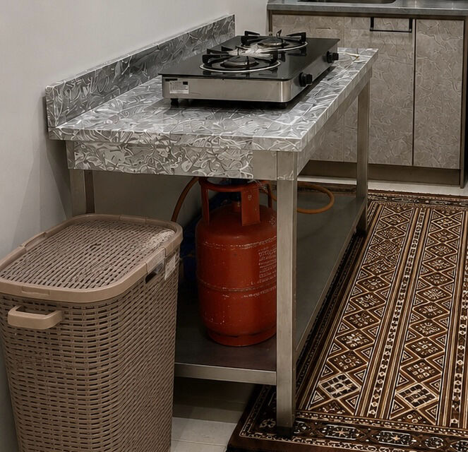 Al Arid, Appliances, SAR 350,  Gas Cylinder Gas Stove And Steel Table