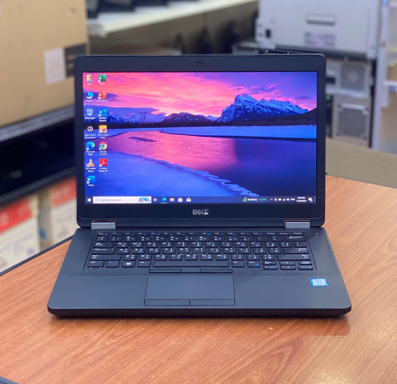 Manama, Computers, BHD 88,  DELL Core I7 8th Gen Laptop 256GB SSD M.2 35x Fast 14" FHD FREE Bag,Mouse, Earphone