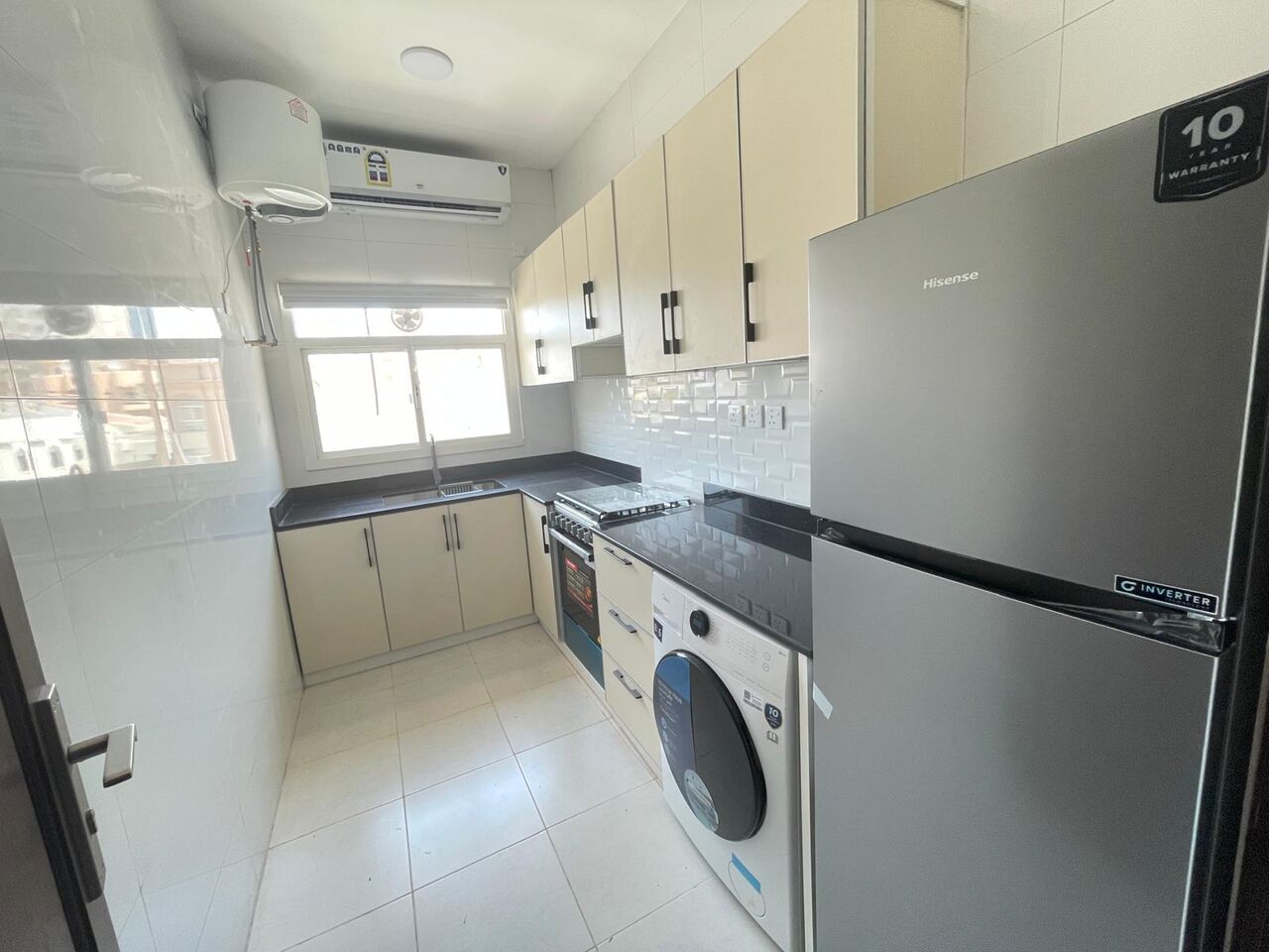 Mahooz, Apartments, Flats, Houses & Villas, BHD 280/month,  2 BR,  2 Bedroom Semi Furnished With Ewa