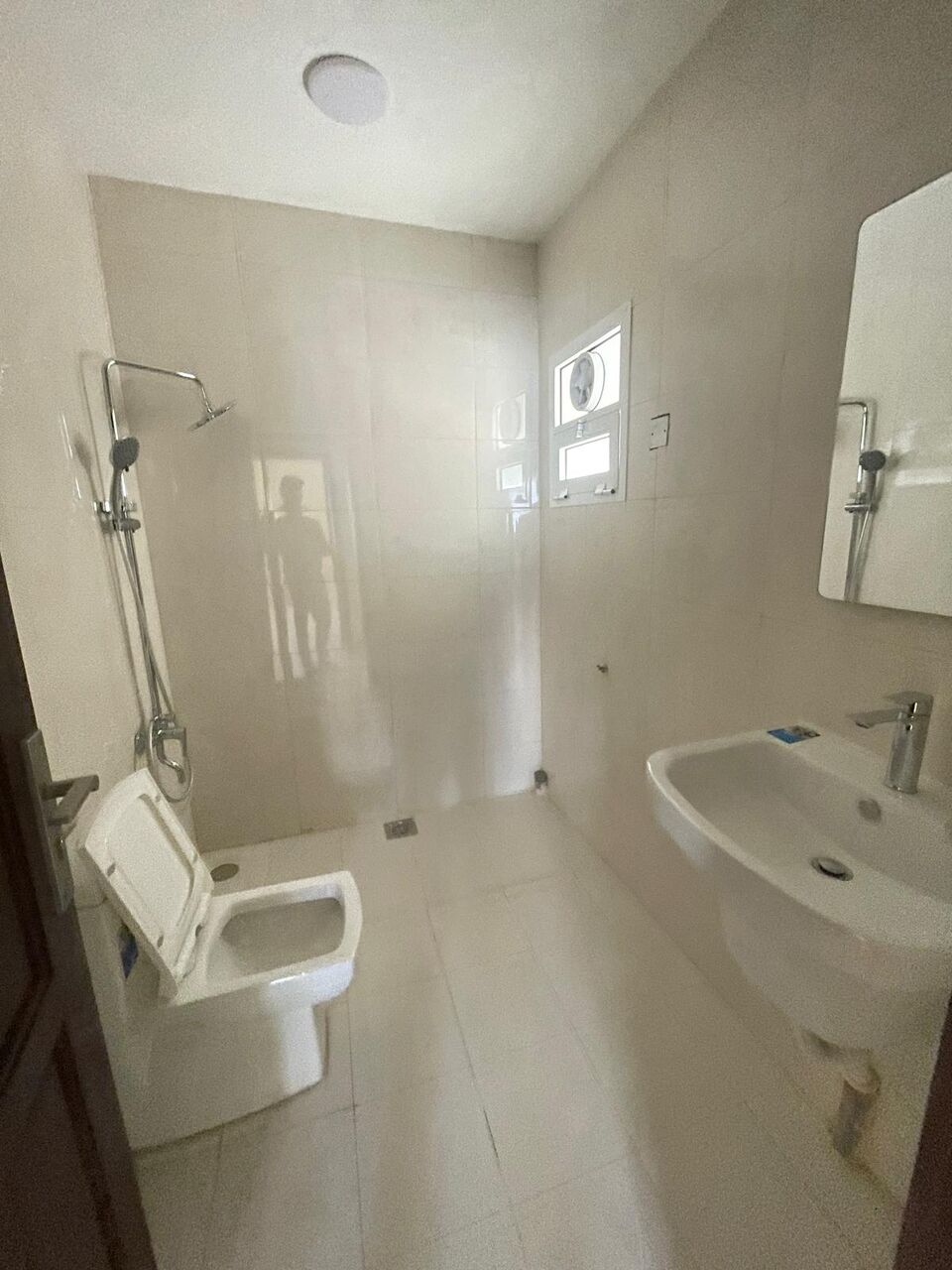 Mahooz, Apartments, Flats, Houses & Villas, BHD 280/month,  2 BR,  2 Bedroom Semi Furnished With Ewa