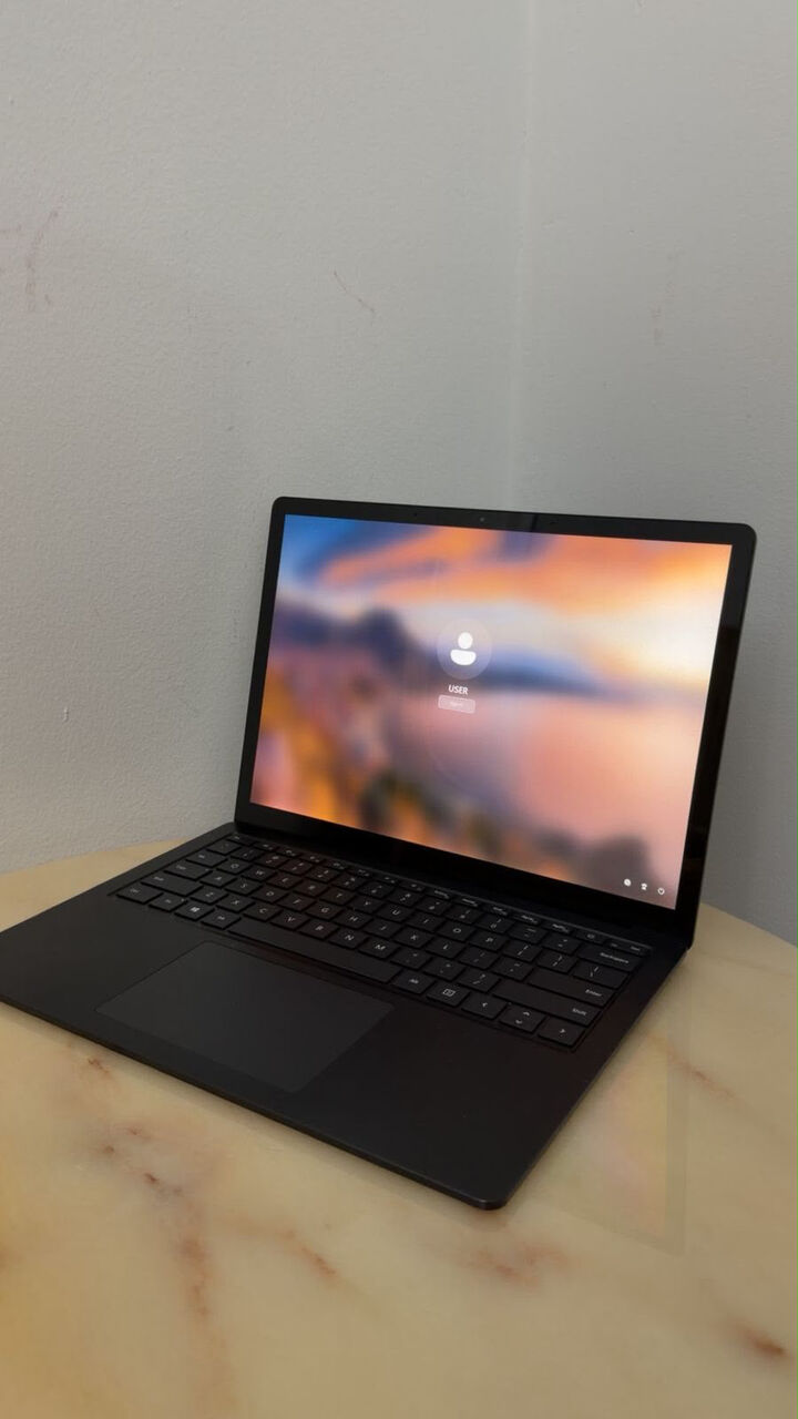 Al Malaz, Computers, SAR 1300,  MICROSOFT SURFACE 3, 512GB SSD, EXCELLENT CONDITION