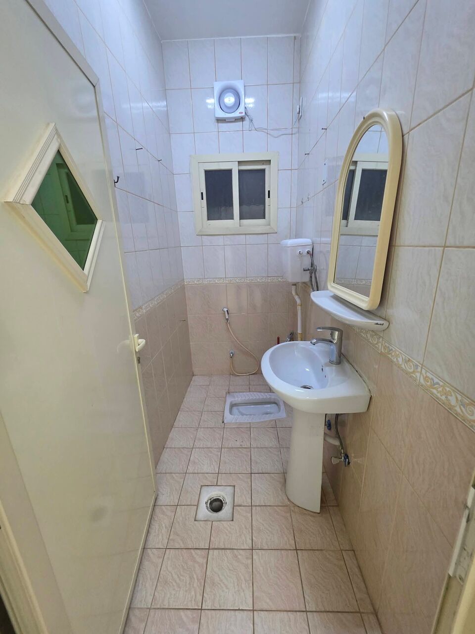 Khobar, Apartments, Flats, Houses & Villas, 2 BR,  SAR 20,000/YEAR | VERY CLEAN 2-BEDROOM FAMILY APARTMENT FOR RENT | EXTERNAL VIEW | 2 BATHR