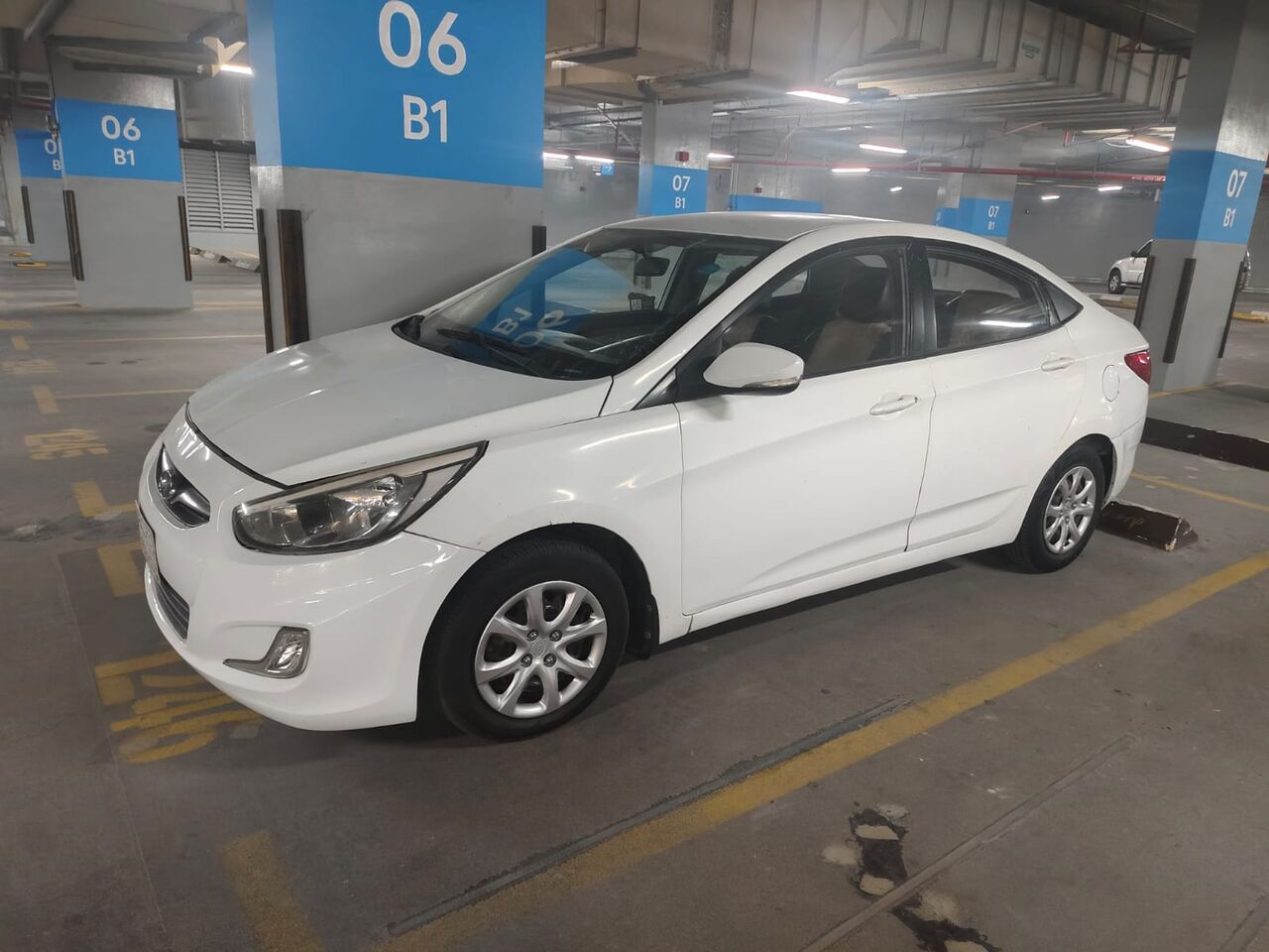 Riyadh, Vehicles, Cars & Trucks , SAR 18000,  Hyundai Accent,  2016,  Automatic,  266000 KM,    For Sale - 18000