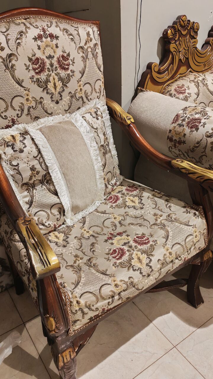 Dammam, Furniture, SAR 900,  Luxury 9 Seat Sofa