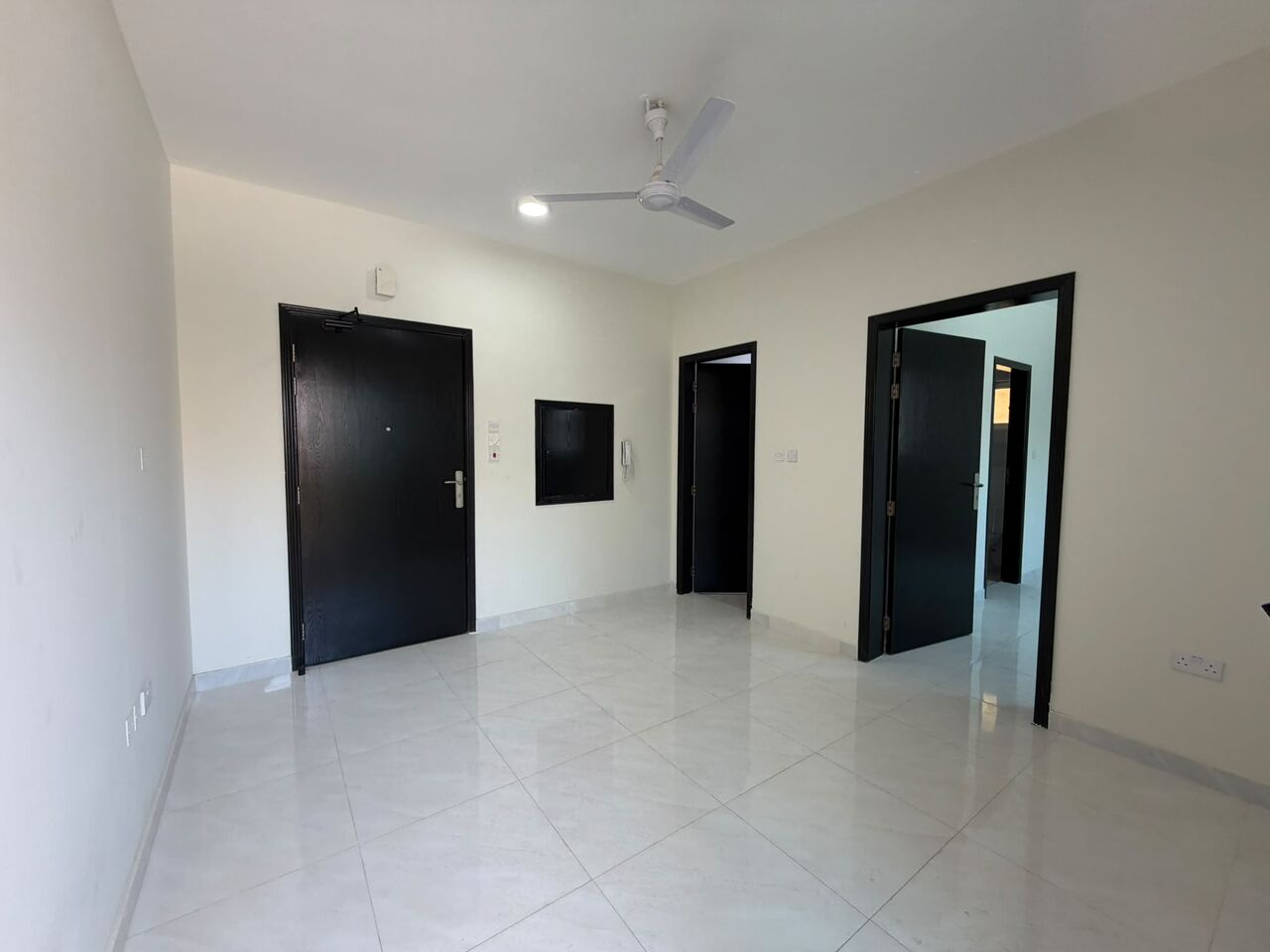 Adliya, Apartments, Flats, Houses & Villas, BHD 170/month,  1 BR,  1 Bedroom In Adliya Without Ewa