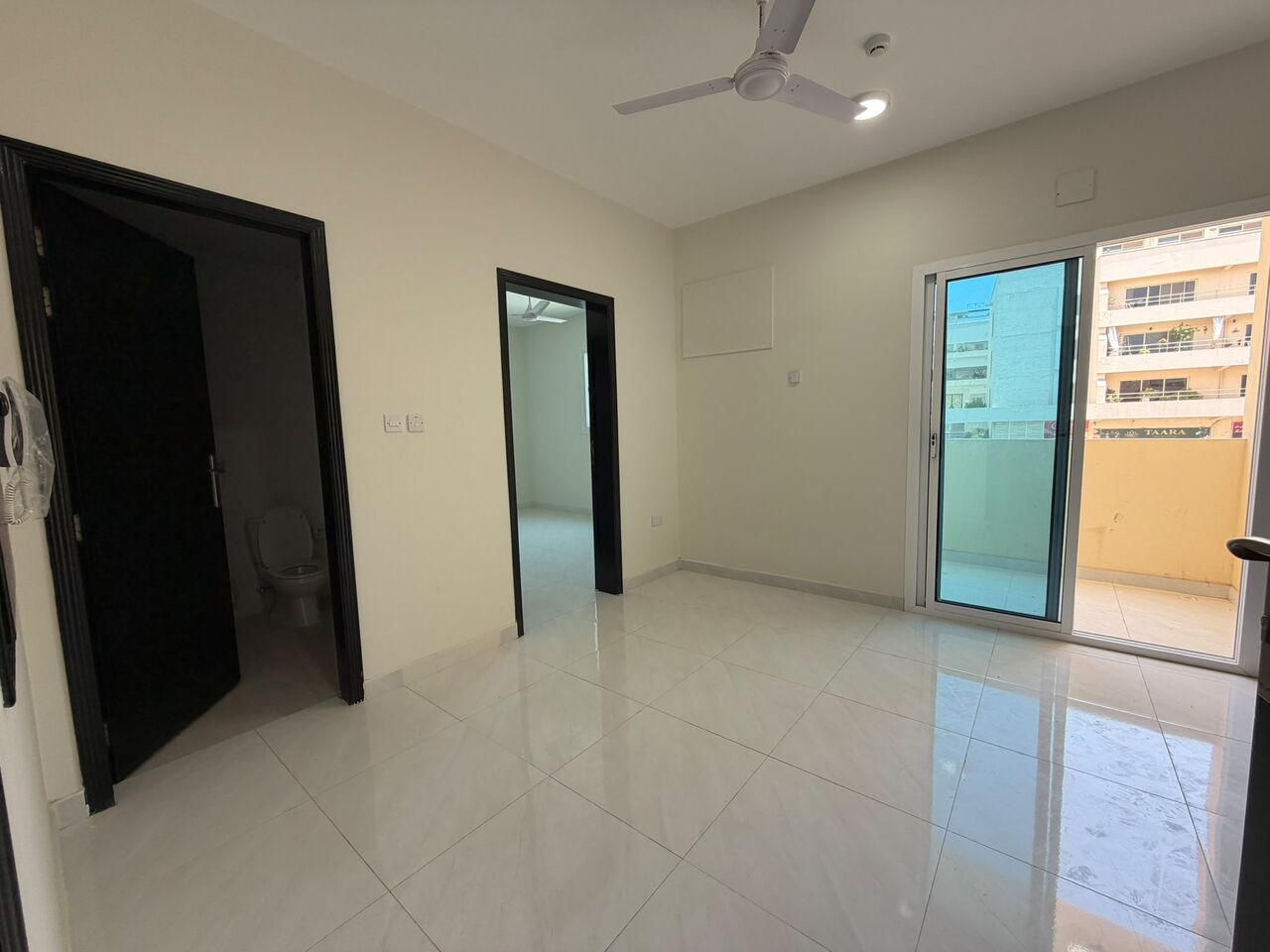 Adliya, Apartments, Flats, Houses & Villas, BHD 170/month,  1 BR,  1 Bedroom In Adliya Without Ewa