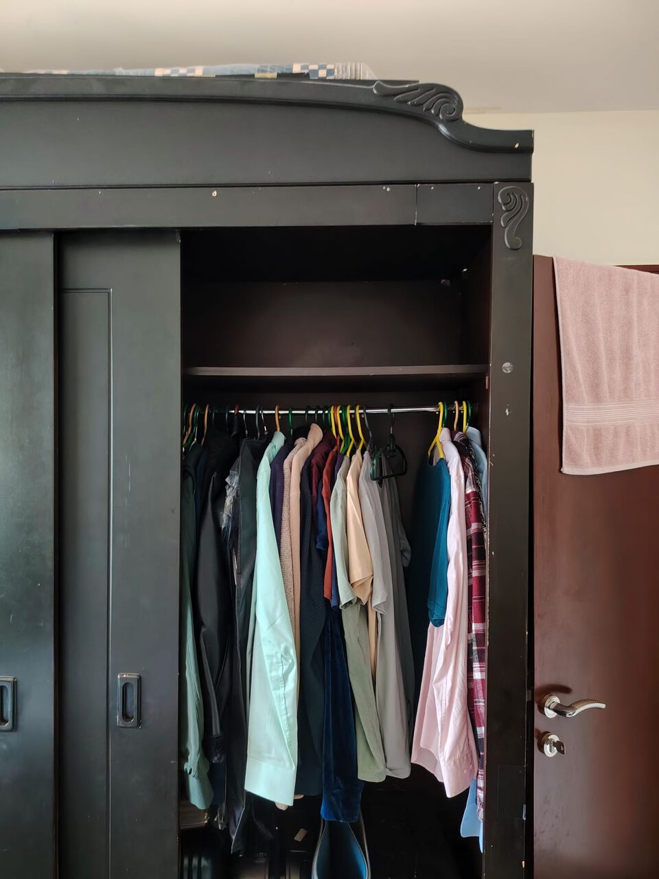 Hidd, Furniture, BHD 30,  Clothes Cupboard