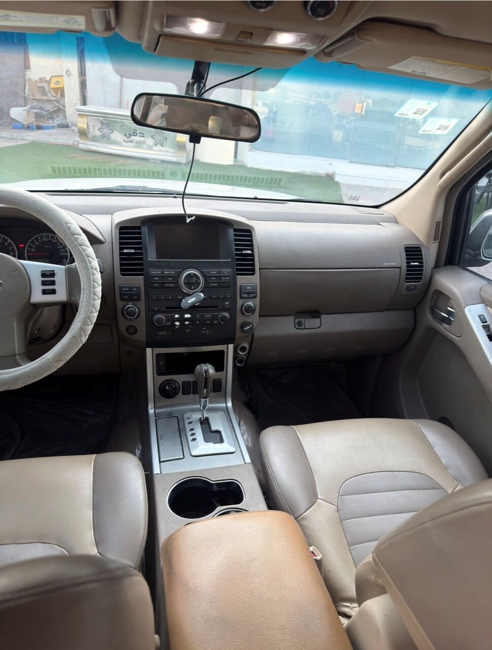 Al Jubail Al Balad, Vehicles, Cars & Trucks , SAR 15000,  Nissan Pathfinder,  2010,  Automatic,  331166 KM,   For Sale Model