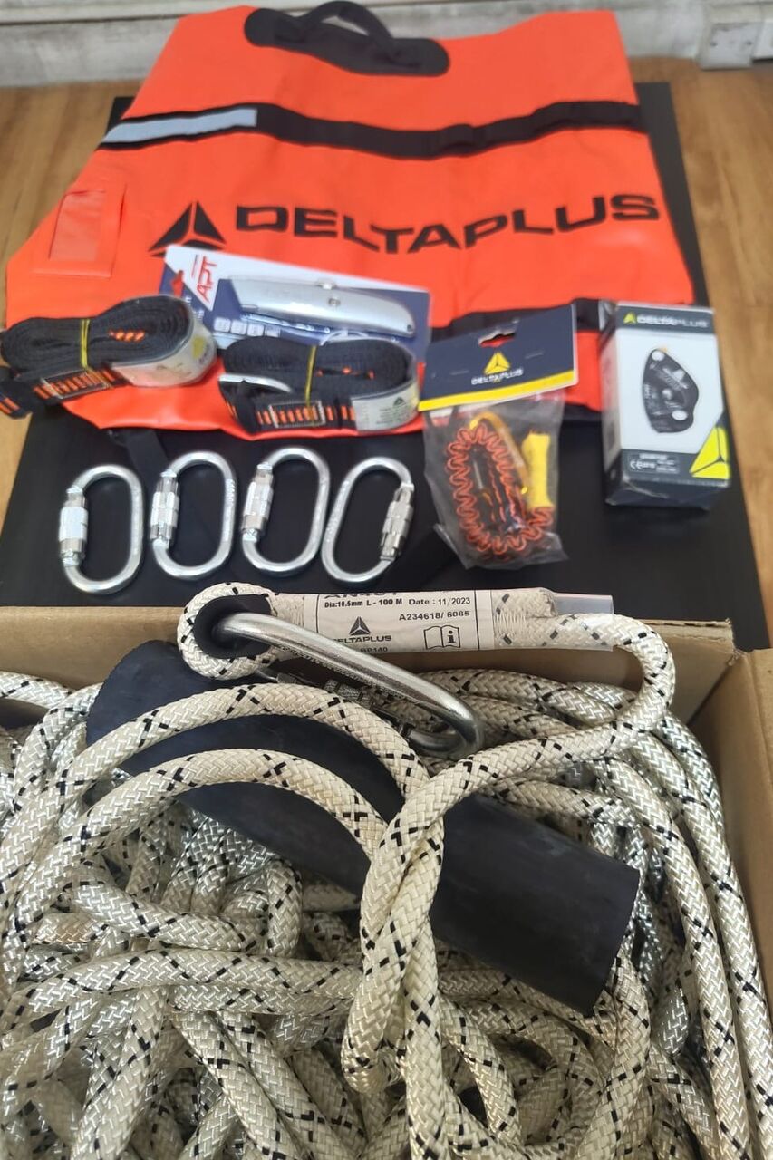 Dammam, Tools, SAR 1,  Nokia Approved PPE And Tools For Sale