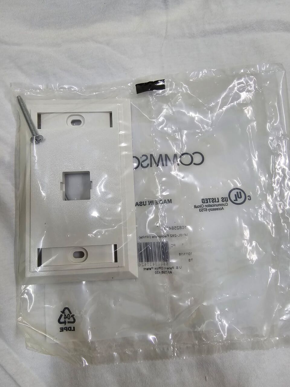 Khobar, Computers, SAR 3,  COMMSCOPE CAT6 UTP Faceplate &ndash; SR 3 Each &ndash; 100 PCS Available