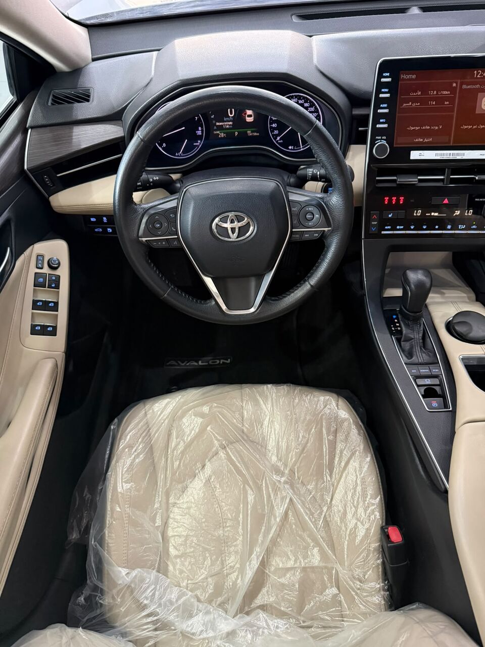 Tubli, Vehicles, Cars & Trucks , BHD 8900,  Toyota Avalon,  2019,  Automatic,  134000 KM,