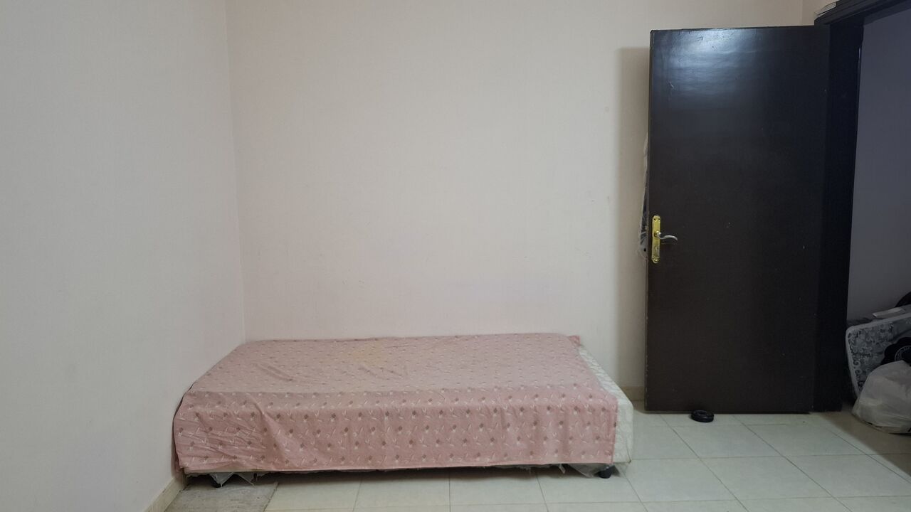 Riyadh, Rooms for Rent, SAR 1000/month,  Furnished,  Room Available HURRY UP!!!